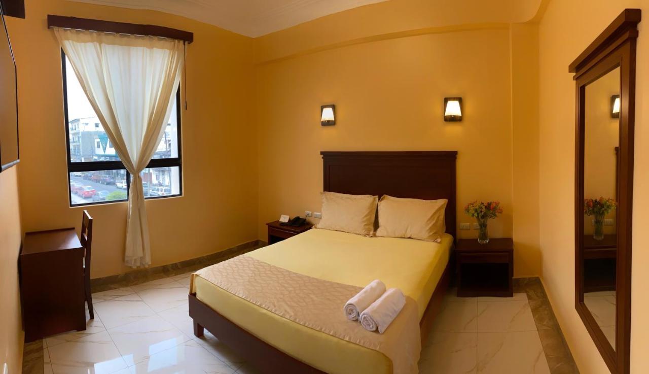 Hostal California Inn Гуаякиль Экстерьер фото